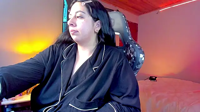 coraline latin online show from 12-24-24, 09:33