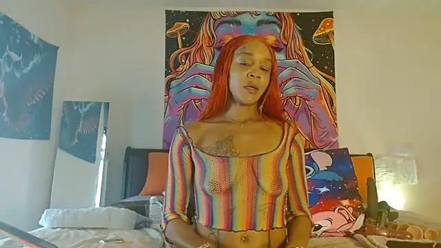 Snapshot of EnticingAaliyah chatting on 04-30-26, 06:36 EnticingAaliyah online show from 04-30-26, 06:36