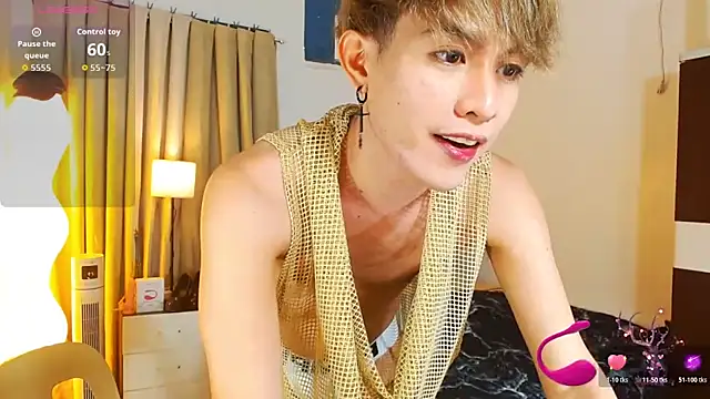Snapshot of WildestTwink chatting on 06-30-26, 02:51 WildestTwink online show from 06-30-26, 02:51