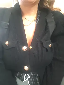 fammefatale1987 online show from 11-29-25, 02:42