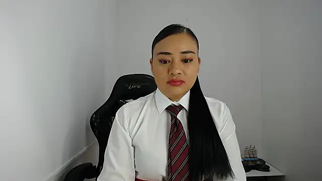 ReyleDoll online show from 01-07-25, 09:46