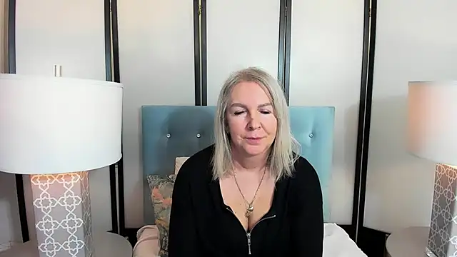 EricaTop online show from 12-05-24, 06:33