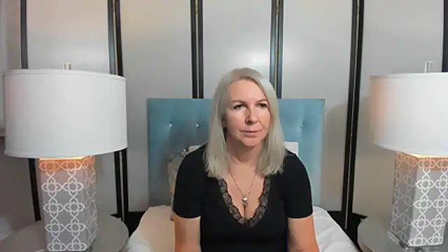 EricaTop online show from 11-05-25, 05:02