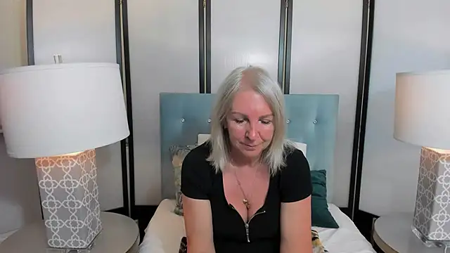 EricaTop online show from 05-25-26, 07:09