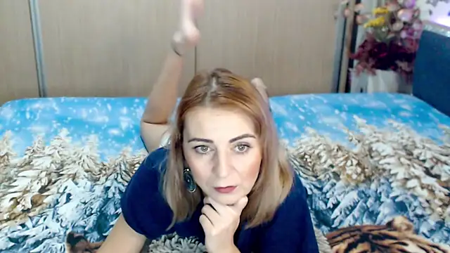 Snapshot of MirabelaSweet chatting on 02-18-25, 06:26 MirabelaSweet online show from 02-18-25, 06:26