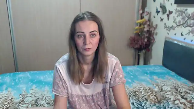 Snapshot of MirabelaSweet chatting on 02-08-26, 07:34 MirabelaSweet online show from 02-08-26, 07:34