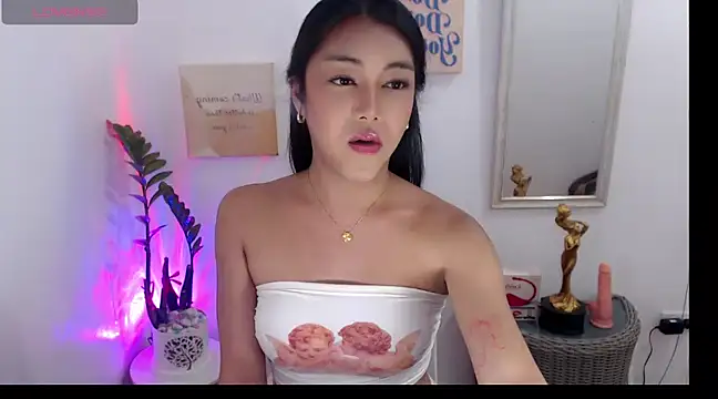 AsianMariaTs online show from 03-21-25, 11:01