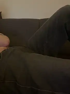 Snapshot of LionBoy1976 chatting on 01-16-25, 05:42 LionBoy1976 online show from 01-16-25, 05:42