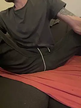 Snapshot of LionBoy1976 chatting on 03-02-25, 06:40 LionBoy1976 online show from 03-02-25, 06:40