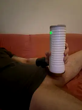 Snapshot of LionBoy1976 chatting on 09-28-25, 09:47 LionBoy1976 online show from 09-28-25, 09:47