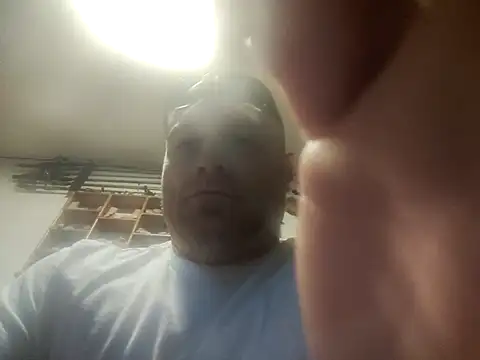 Snapshot of lilpervt chatting on 12-19-25, 02:35 lilpervt online show from 12-19-25, 02:35