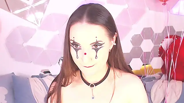 LexiKiss online show from 02-07-25, 12:06