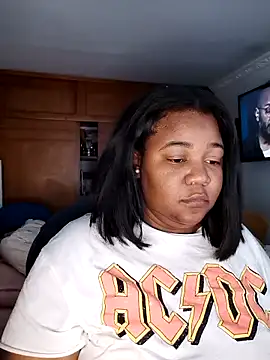 Snapshot of Daddys_girl1 chatting on 09-17-25, 04:14 Daddys girl1 online show from 09-17-25, 04:14