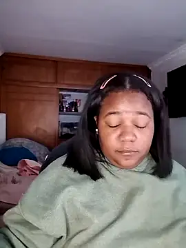 Snapshot of Daddys_girl1 chatting on 09-19-25, 05:20 Daddys girl1 online show from 09-19-25, 05:20