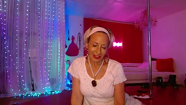 Snapshot of Sweet-Ginger chatting on 03-17-26, 03:37 Sweet-Ginger online show from 03-17-26, 03:37