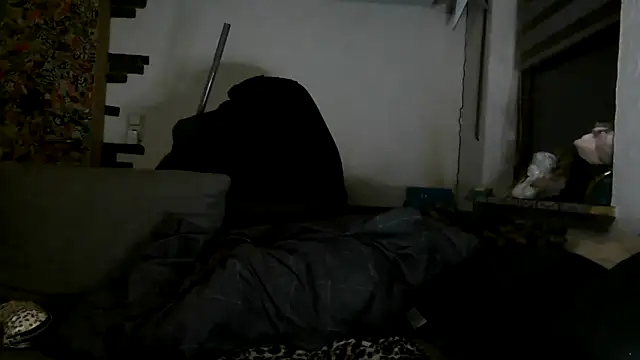 Snapshot of RoxxyInk chatting on 04-25-26, 11:35 RoxxyInk online show from 04-25-26, 11:35