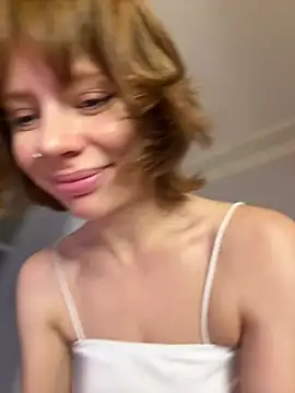 Snapshot of Oopsfoxy chatting on 01-11-25, 02:58 Oopsfoxy online show from 01-11-25, 02:58