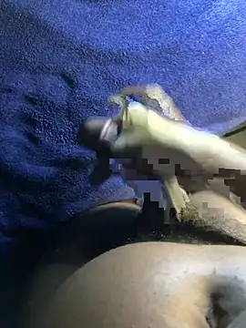 Snapshot of Curvy_conda chatting on 01-27-25, 07:13 Curvy conda online show from 01-27-25, 07:13