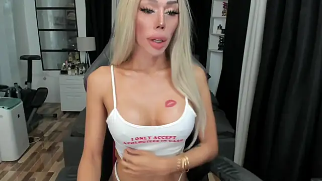 Forever MissCandace online show from 03-04-26, 04:07