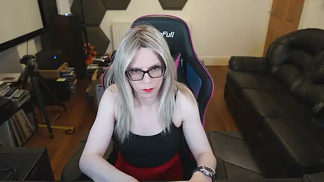 KelseyCobalt online show from 02-10-25, 09:04