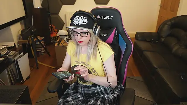 KelseyCobalt online show from 02-23-25, 08:22