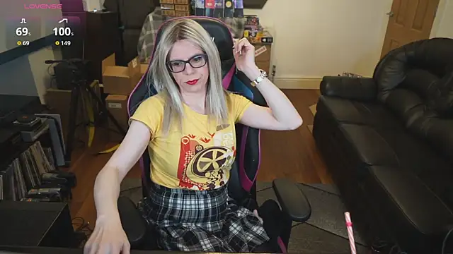 KelseyCobalt online show from 11-24-25, 09:25