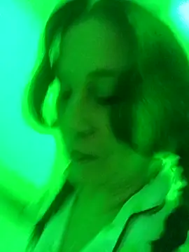 Snapshot of LADY_HELLEN chatting on 04-24-26, 12:18 LADY HELLEN online show from 04-24-26, 12:18