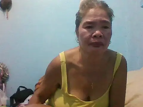 Snapshot of sexylizzy4u chatting on 06-18-26, 03:05 sexylizzy4u online show from 06-18-26, 03:05