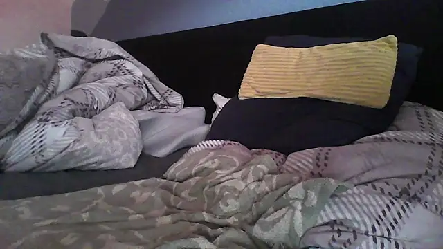 Snapshot of Menic0n chatting on 09-30-25, 08:30 Menic0n online show from 09-30-25, 08:30