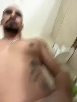 Slumlords online show from 04-26-26, 05:05