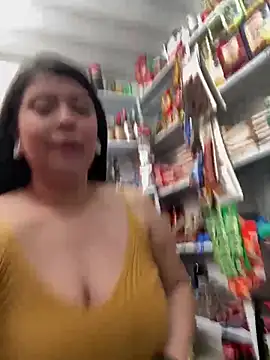 emilyjohanson online show from 12-17-25, 03:51