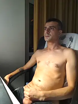 Snapshot of Cipribuddy chatting on 09-22-25, 07:49 Cipribuddy online show from 09-22-25, 07:49