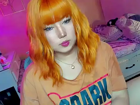 HOTnWILDalice online show from 11-19-25, 09:42