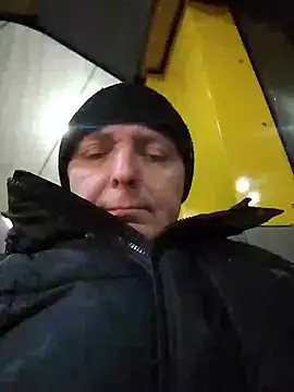 Snapshot of Pokaz2020 chatting on 02-11-25, 06:22 Pokaz2020 online show from 02-11-25, 06:22