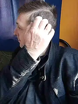 Snapshot of Pokaz2020 chatting on 03-09-25, 07:45 Pokaz2020 online show from 03-09-25, 07:45