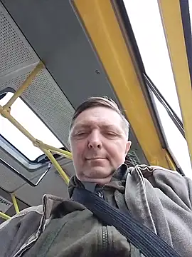 Snapshot of Pokaz2020 chatting on 10-10-25, 08:24 Pokaz2020 online show from 10-10-25, 08:24