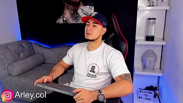 Dimitri Colleman online show from 12-14-24, 05:18