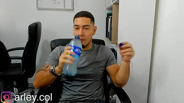 Dimitri Colleman online show from 01-26-25, 01:20