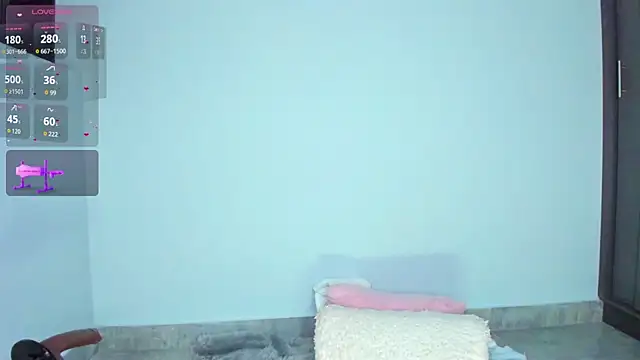 Sofi Smiley online show from 02-12-26, 07:36