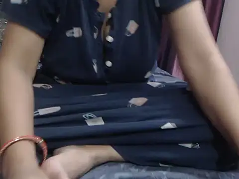 Snapshot of prettyindiandoll chatting on 05-24-26, 05:23 prettyindiandoll online show from 05-24-26, 05:23