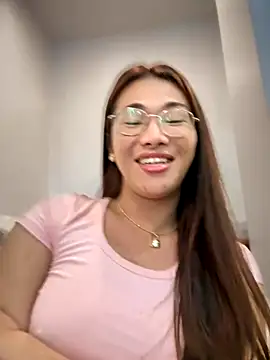 Snapshot of Jakolera2020 chatting on 11-12-25, 04:51 Jakolera2020 online show from 11-12-25, 04:51