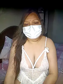 Snapshot of naughtymadam chatting on 05-03-26, 05:02 naughtymadam online show from 05-03-26, 05:02