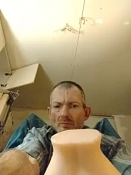 ROBERT0516 online show from 11-16-25, 12:44