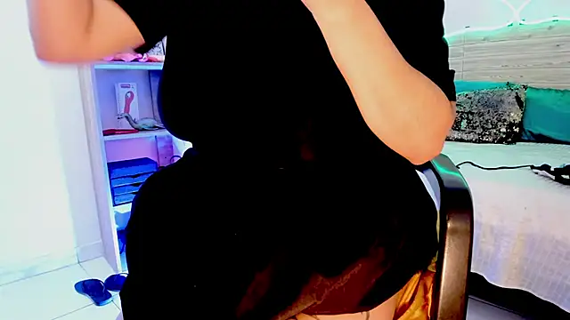 lilahSweet online show from 01-24-25, 11:37