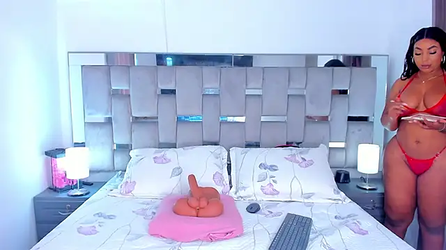 Cammiila online show from 01-08-26, 02:08