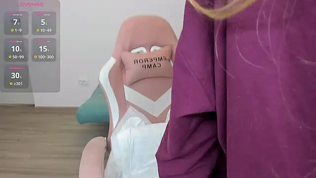 Jessy Ginger online show from 01-16-25, 06:48