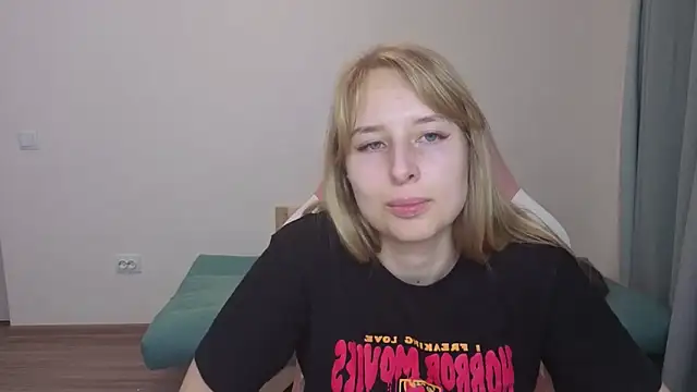 Jessy Ginger online show from 11-14-25, 01:21