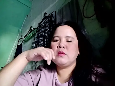 Snapshot of AasianAngelEyesXX chatting on 01-14-26, 02:39 AasianAngelEyesXX online show from 01-14-26, 02:39