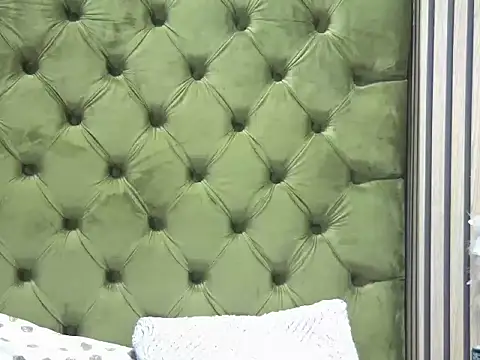 MissElisabeth online show from 04-26-26, 09:29