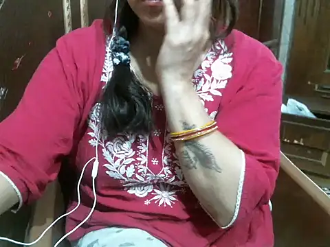 UrsMansi online show from 04-11-26, 07:45